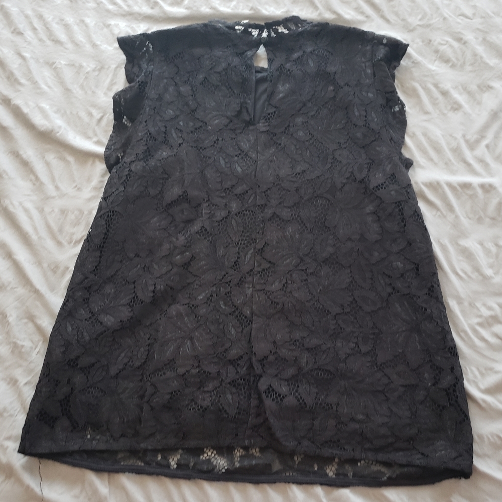 Lace top - Picture 2 of 3